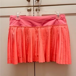 Lululemon tennis skirt, size 8